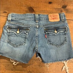 levi’s jean shorts